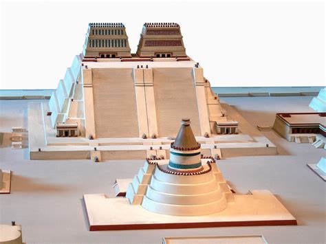  Das Templo Mayor – Ein Monumentaler Einblick in die Aztekenkultur